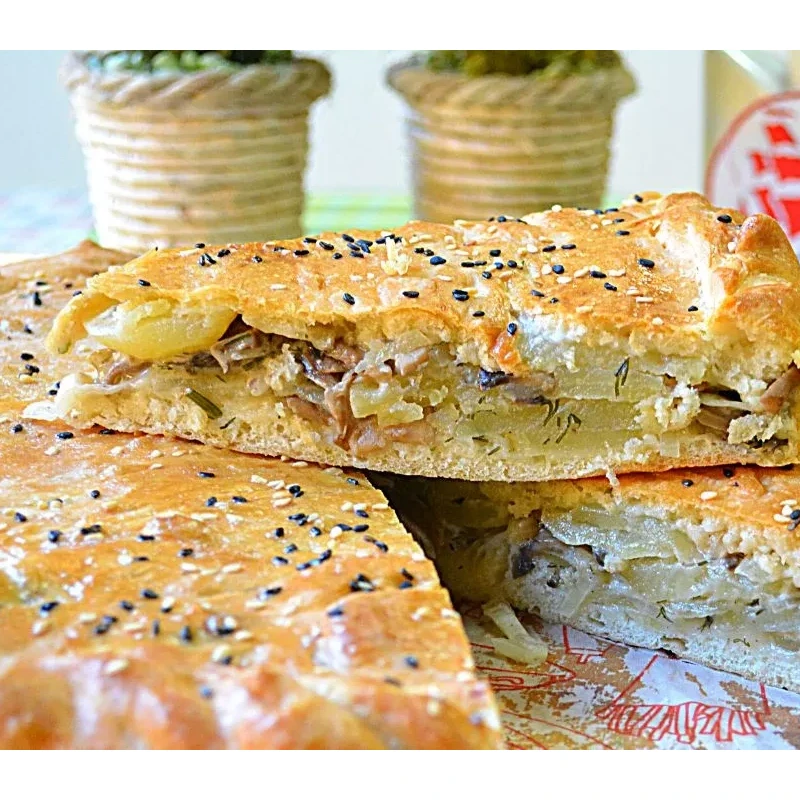 Пирог с картофелем и грибами